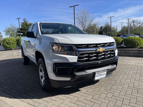 Used 2022 Chevrolet Colorado W/T w/ WT Convenience Package RWD image 7