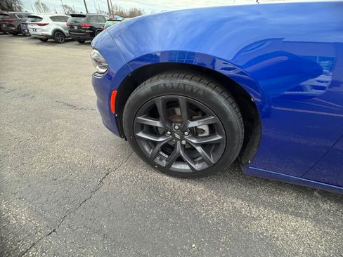 Used 2021 Dodge Charger SXT w/ Blacktop Package RWD image 6