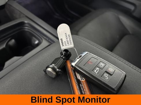 Used 2023 Land Rover Defender 110 X-Dynamic SE AWD/4WD image 20