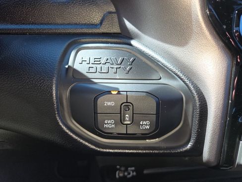 Certified 2026 RAM 2500 Big Horn AWD/4WD image 18