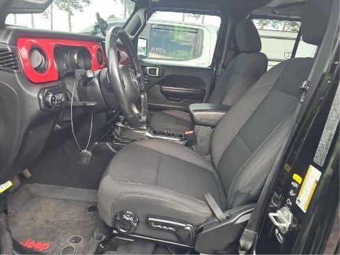 Used 2021 Jeep Gladiator Sport AWD/4WD image 4