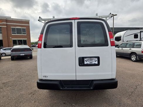 Used 2021 Chevrolet Express 2500 w/ Driver Convenience Package image 8