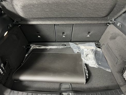 New 2025 Mercedes-Benz GLA 250 4MATIC image 23