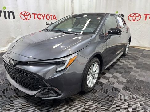 Used 2026 Toyota Corolla SE image 3