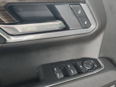 Used 2025 Chevrolet Silverado 1500 RST image 24