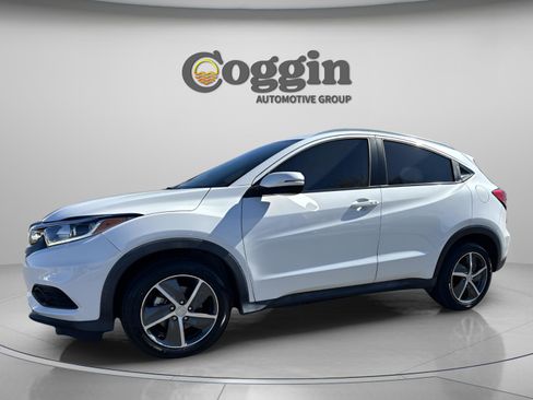 Certified 2022 Honda HR-V EX image 2