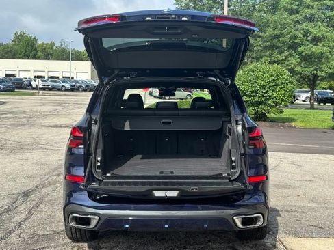 Used 2026 BMW X5 xDrive40i w/ M Sport Package AWD/4WD image 33