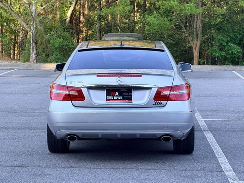 Used 2012 Mercedes-Benz E 350 Coupe image 5