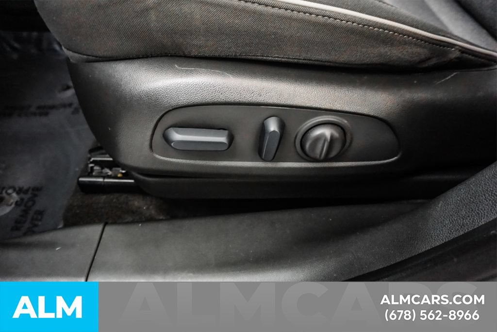Used 2023 Chevrolet TrailBlazer LT FWD image 29