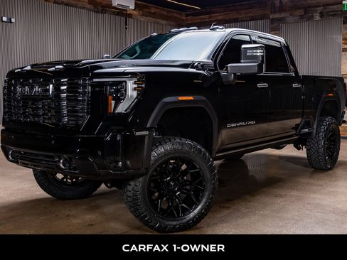 Used 2025 GMC Sierra 2500 Denali Ultimate w/ Max Trailering Package AWD/4WD image 5