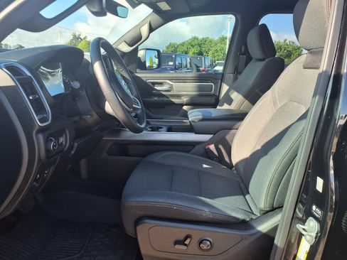Used 2023 RAM 1500 Big Horn AWD/4WD image 13