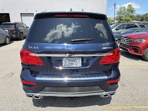Used 2015 Mercedes-Benz GL 63 AMG 4MATIC image 6