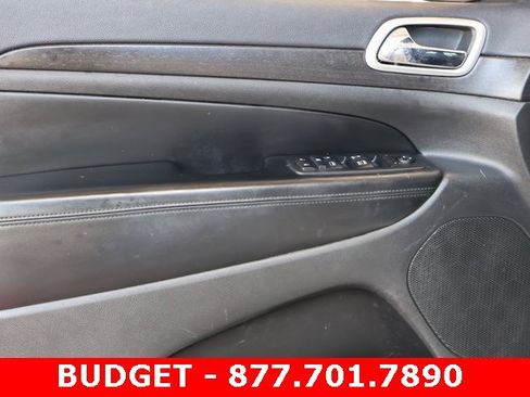 Used 2015 Jeep Grand Cherokee Altitude image 9