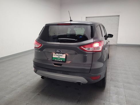 Used 2015 Ford Escape SE FWD image 7