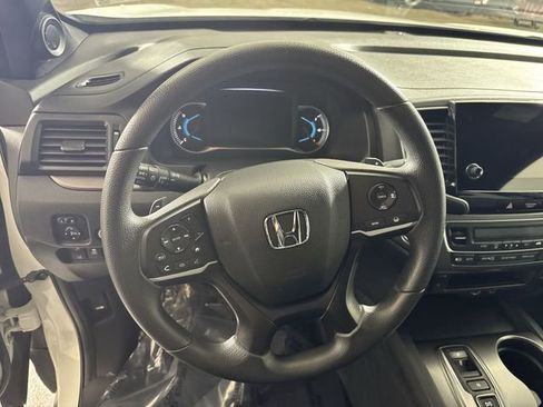 Used 2022 Honda Pilot Sport image 10