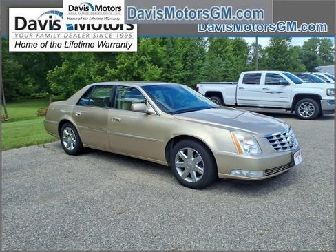 Used 2006 Cadillac DTS FWD image 1
