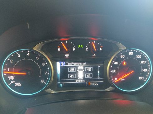 Used 2018 Chevrolet Equinox Premier FWD image 23