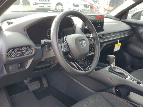 Certified 2026 Honda HR-V Sport image 15