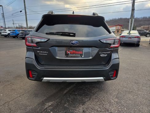 Used 2020 Subaru Outback Limited image 6