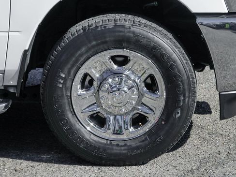 Used 2024 RAM 2500 Tradesman w/ Chrome Appearance Group image 42