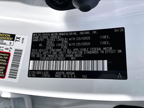 New 2026 Toyota Highlander Platinum AWD/4WD image 18