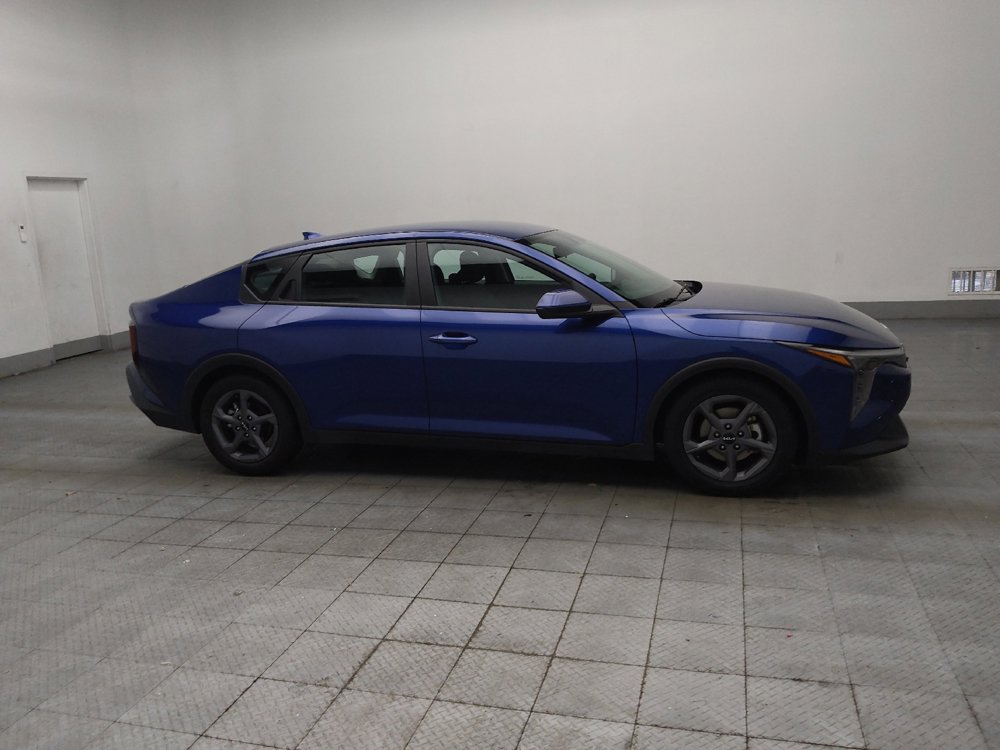 Used 2025 Kia K4 FWD image 11