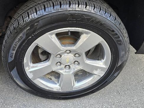 Used 2016 Chevrolet Suburban LTZ AWD/4WD image 7