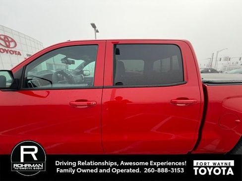 Used 2015 Chevrolet Silverado 1500 LT w/ LT Convenience Package image 6