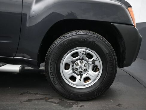 Used 2010 Nissan Xterra X AWD/4WD image 34