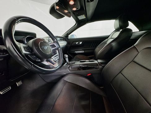 Used 2023 Ford Mustang Premium image 21