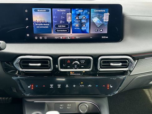 New 2026 Nissan Sentra SR w/ SR Premium Package FWD image 4