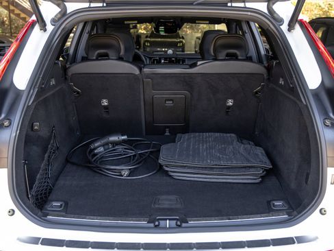 Used 2021 Volvo XC60 T8 Polestar w/ Protection Package Premier AWD/4WD image 45