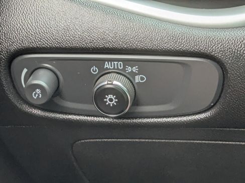 Used 2024 Chevrolet Malibu LT FWD image 30