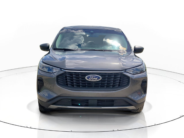 Used 2023 Ford Escape Active FWD image 2