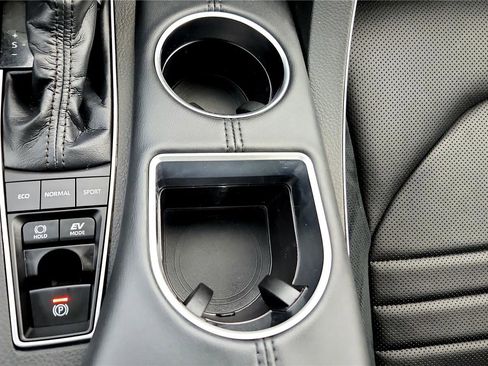 Certified 2020 Toyota Avalon XSE image 43