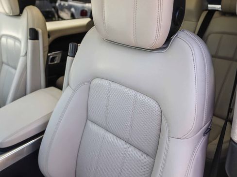 Used 2019 Land Rover Range Rover Sport Supercharged AWD/4WD image 26