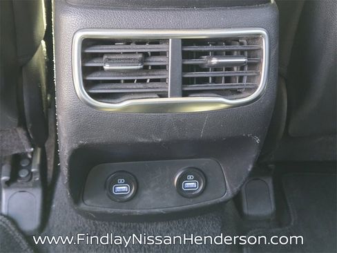 Used 2023 Hyundai Santa Fe SEL w/ Cargo Package image 12