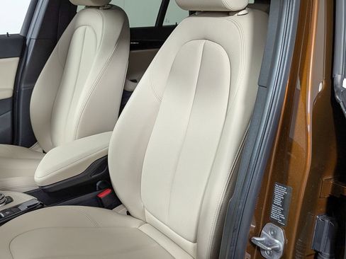 Used 2017 BMW X1 xDrive28i image 18