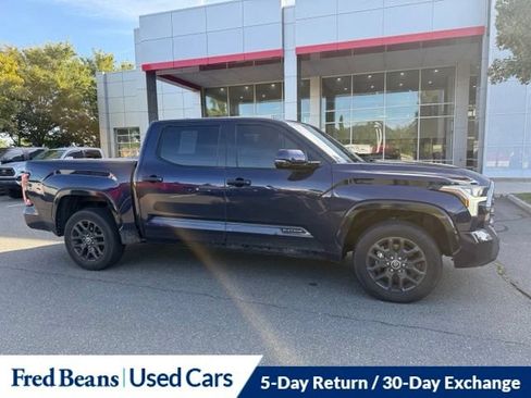 Used 2023 Toyota Tundra Platinum AWD/4WD image 3