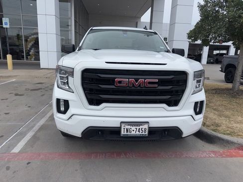 Used 2020 GMC Sierra 1500 Elevation w/ Elevation Value Package image 3