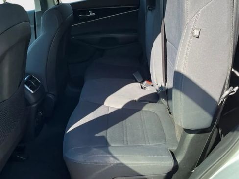 Used 2019 Kia Sorento LX w/ Option Group 020 image 10