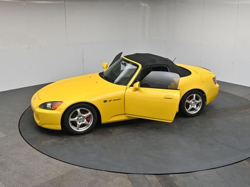 Used 2001 Honda S2000 image 43