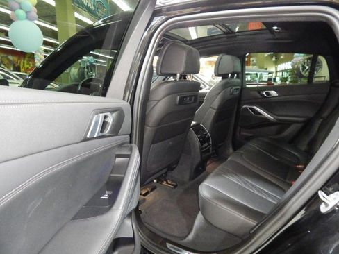 Used 2023 BMW X6 xDrive40i w/ M Sport Package image 37