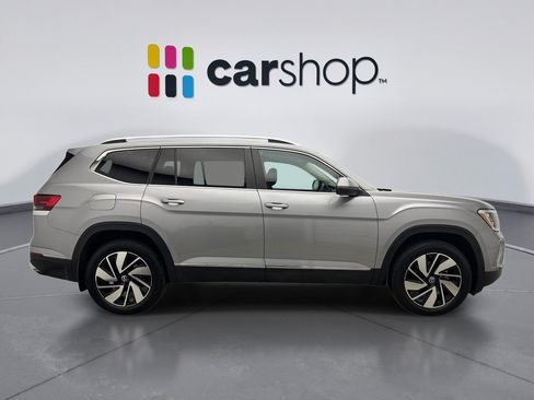 Used 2024 Volkswagen Atlas SEL AWD/4WD image 6