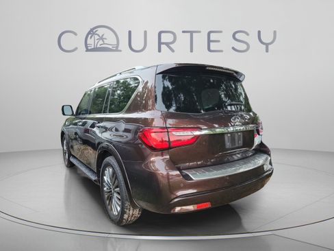 Used 2018 INFINITI QX80 2WD w/ Driver Assistance Package image 10