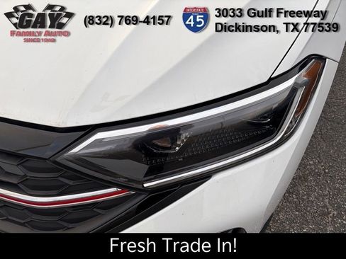 Used 2023 Volkswagen Jetta GLI Autobahn image 4