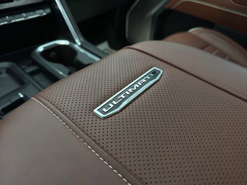 Used 2024 GMC Sierra 2500 Denali Ultimate w/ Max Trailering Package AWD/4WD image 31