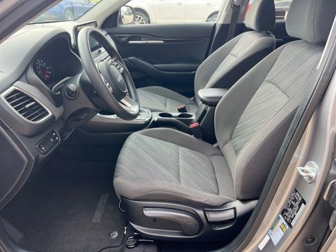 Used 2022 Kia Seltos LX image 14