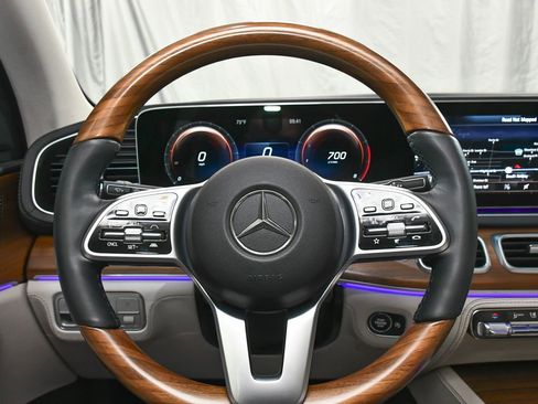 Used 2022 Mercedes-Benz GLE 450 4MATIC image 39