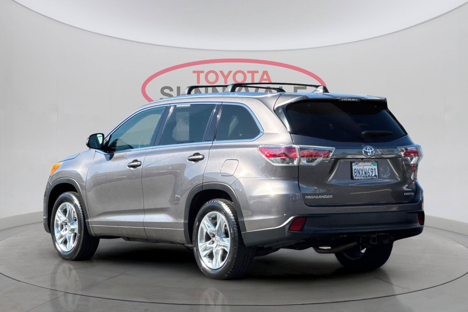 Used 2015 Toyota Highlander Limited FWD image 7